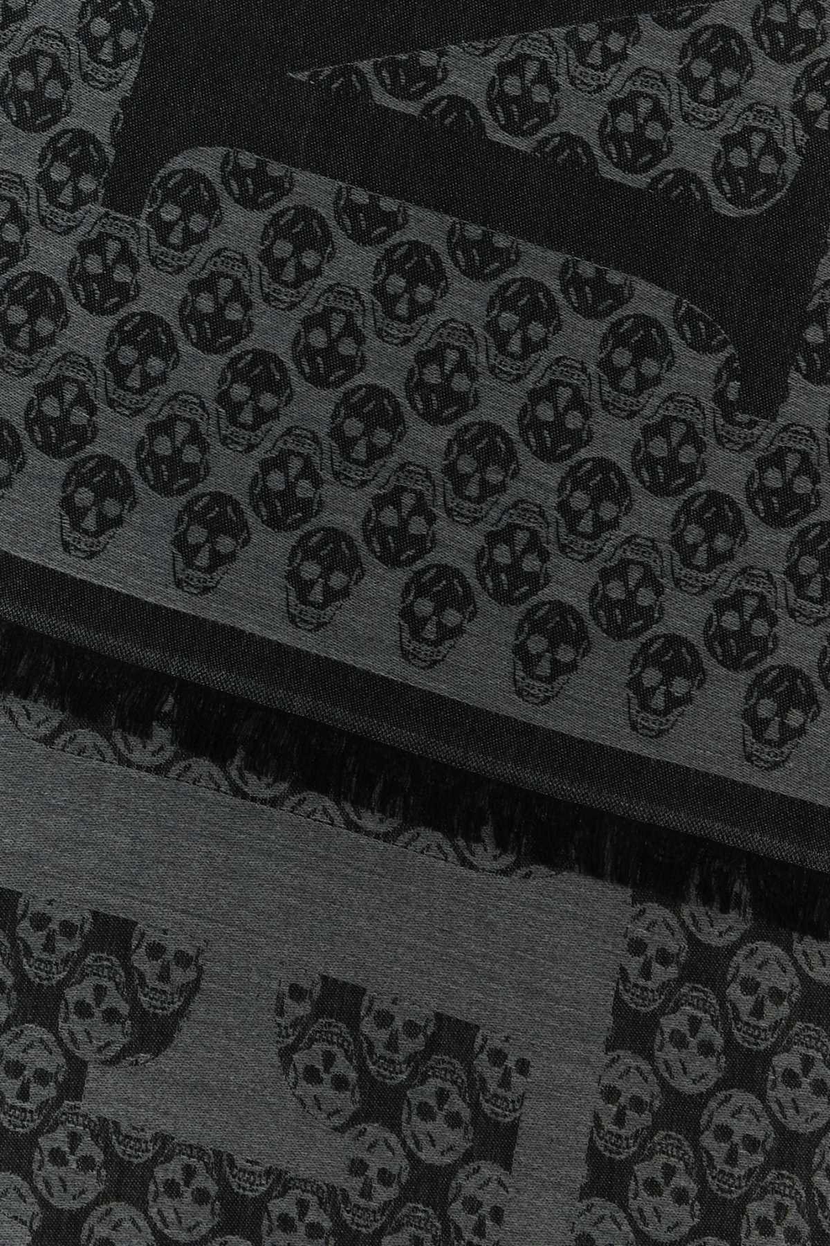 Alexander Mcqueen Men Embroidered Wool Foulard