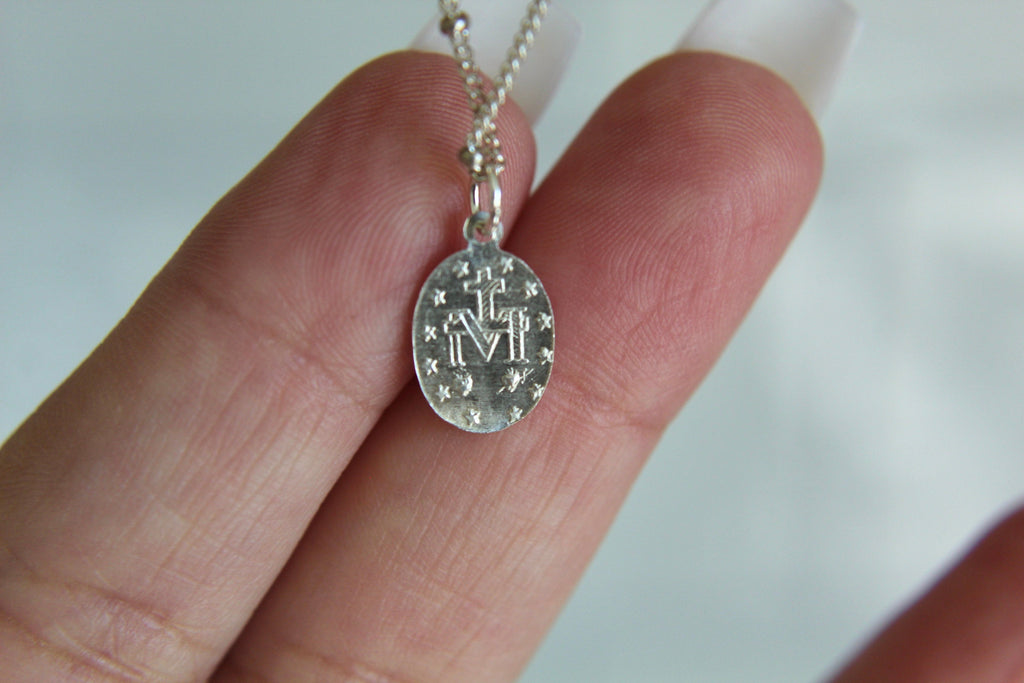 Dainty Miraculous Medal Necklace in Silver