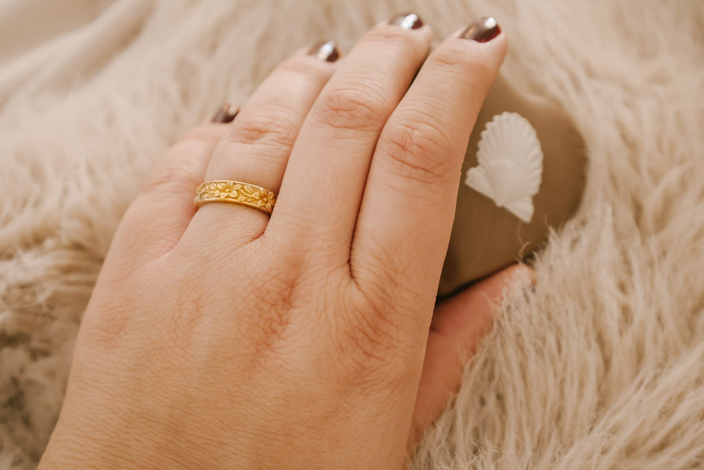 St. Josephs Lily Ring | 14k Gold