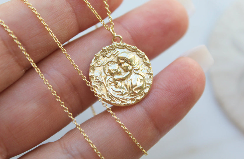 Mother and Child Necklace in 14K Yellow Gold
