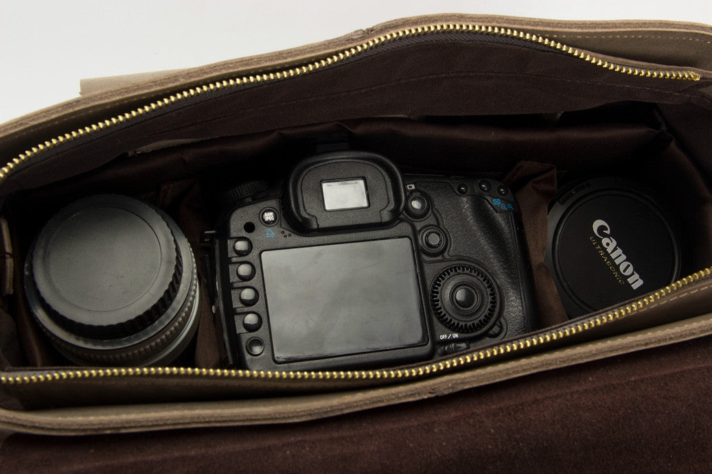 Rustic Leather Messenger Bag Crossbody Shoulder Bag with Removable Camera Inserts JW826