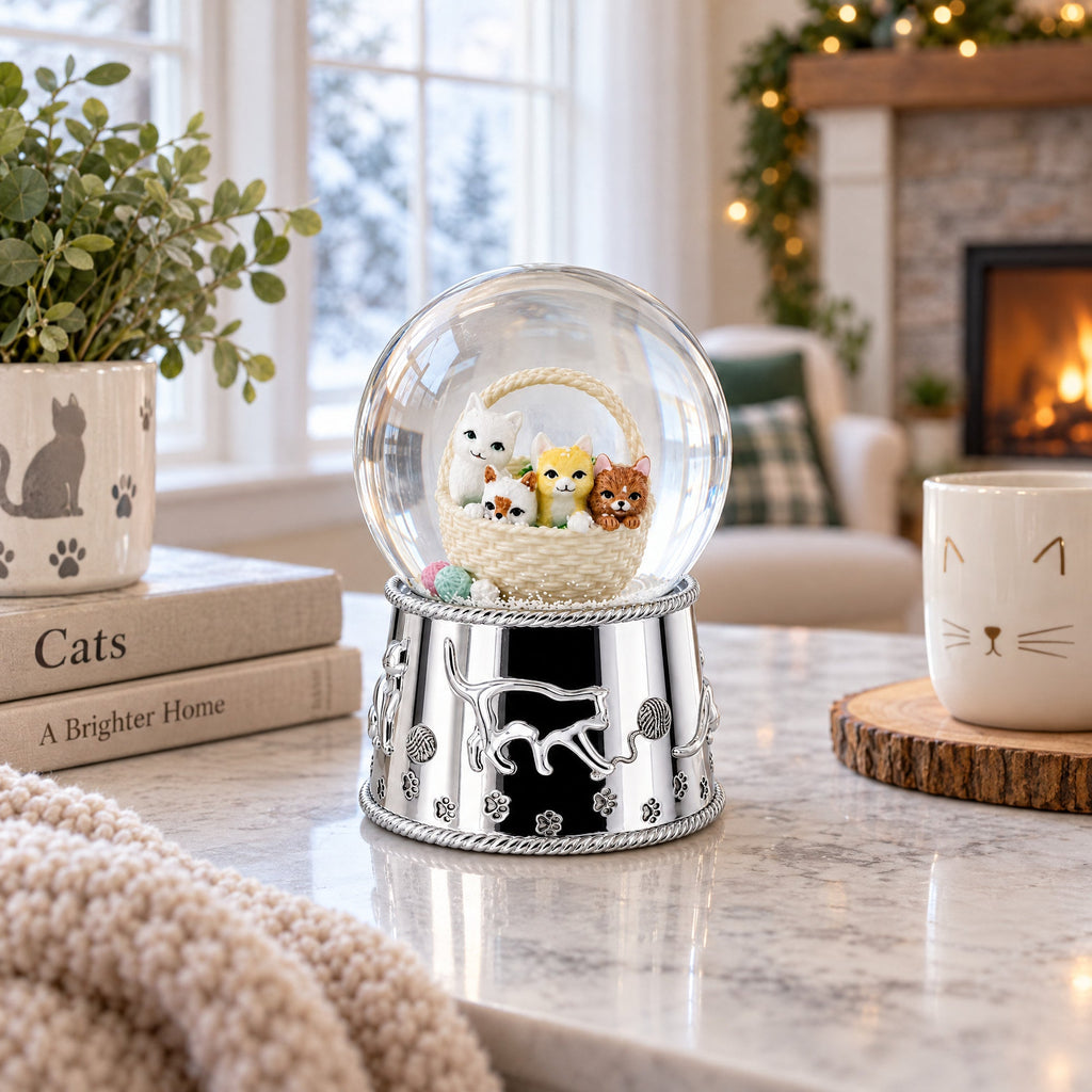 Kittens in a Basket Glass Water Snow Globe