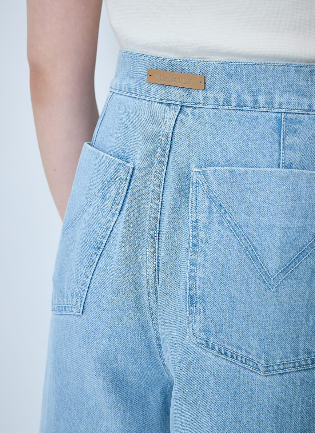 Max Mara Women Denim Jeans